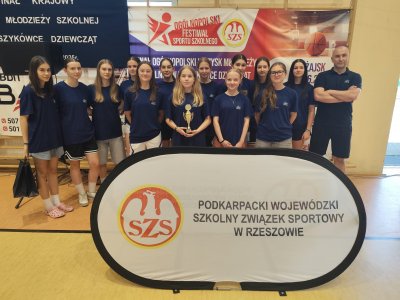 Koszykarki z SP 1 Wisła siódme w Polsce